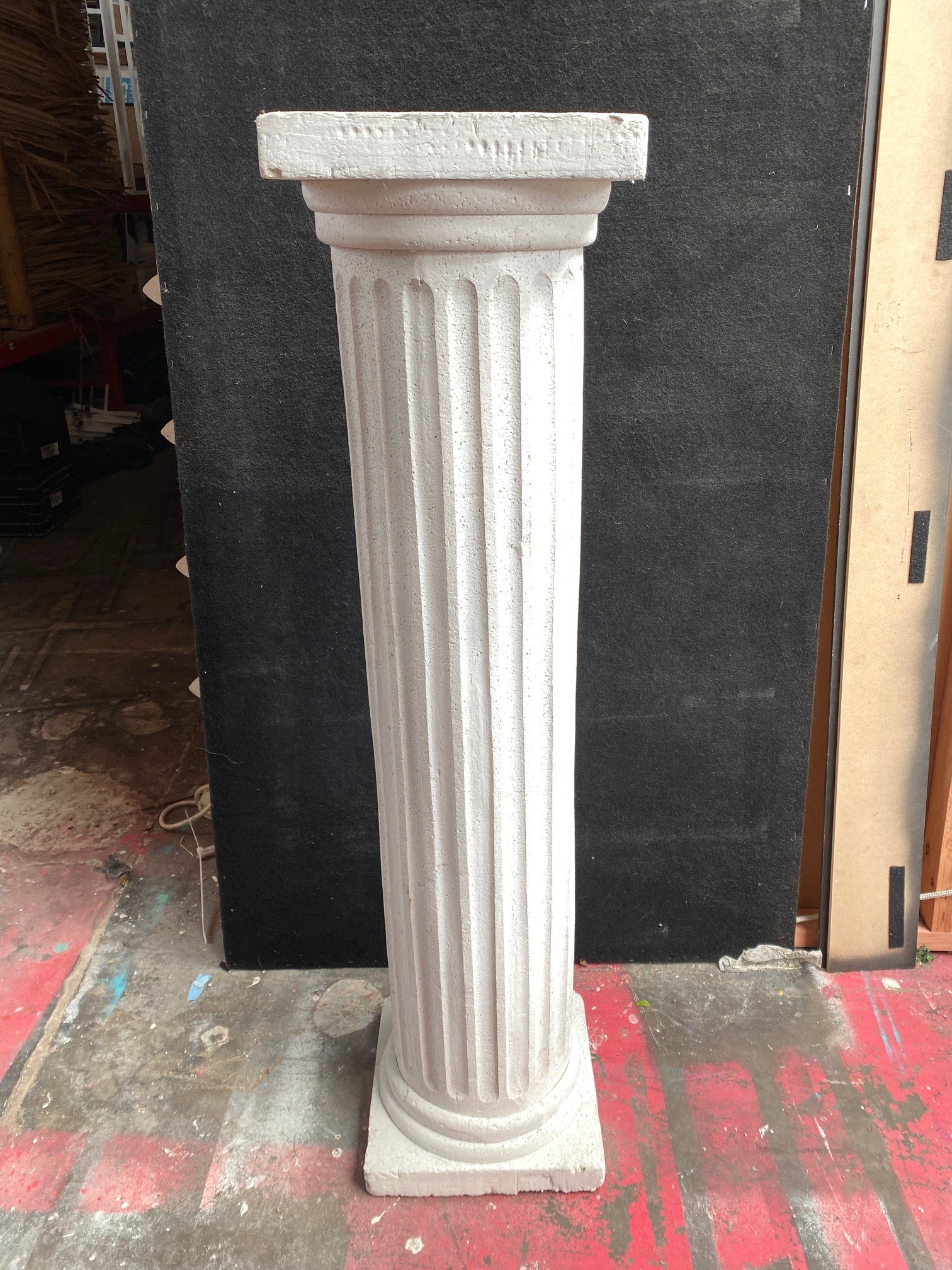 Greek/Roman Ruin - Column - White